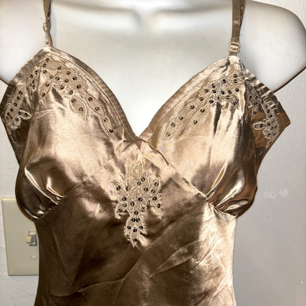NEWPORT NEWS Gold satin long beaded sequins Slip nightgown lingerie NWTS size 6 - Picture 1 of 6